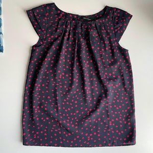 Black G2000 Top with Red Floral Print